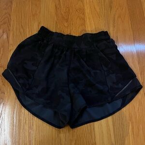 lululemon athletica Black Athletic Shorts Lightweight Elastic Waist
